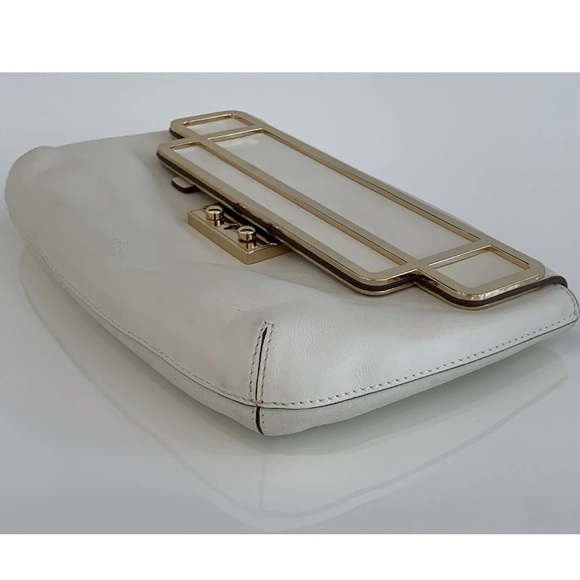 ANYA HINDMARCH IVORY WHITE LOCK AND KEY CLUTCH - Picture 8 of 16